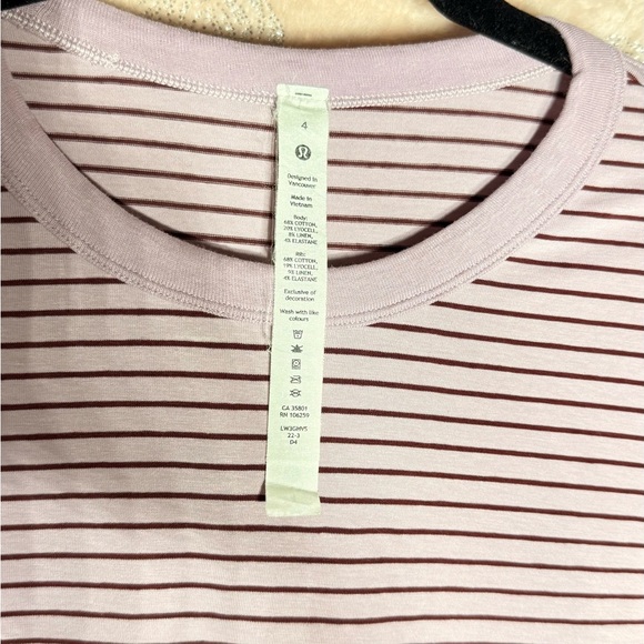 Lululemon Striped Tee Purple Size 4 - Picture 2 of 7